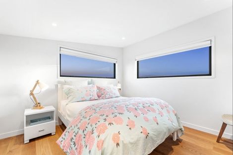 Photo of property in 33 Kokopu Street, Omaha, 0986