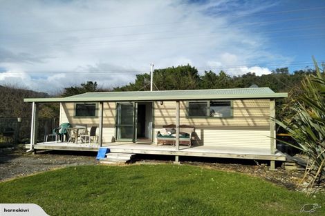 Photo of property in 25 Main Rd Ngakawau, Ngakawau, 7824