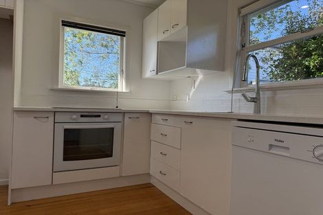 Photo of property in 34 Levesque Street, Birkdale, Auckland, 0626