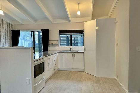 Photo of property in 4 Kirkcaldie Grove, Levin, 5510