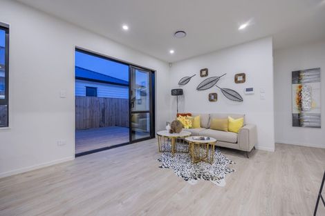 Photo of property in 30 Babina Avenue, Kumeu, 0810