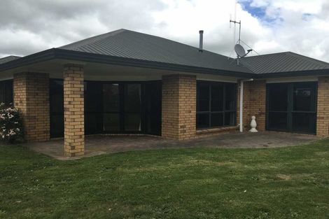 Photo of property in 8 Earls Court, Hillcrest, Hamilton, 3216