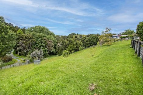 Photo of property in 37 Pahi Road, Paparoa, 0571