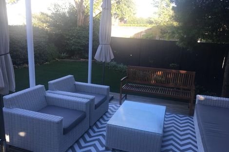 Photo of property in 3/14-26 Beach Road, Northcote Point, Auckland, 0627