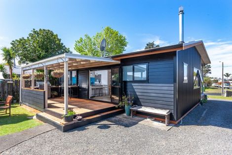 Photo of property in 219 Chartwell Avenue, Whangamata, 3620