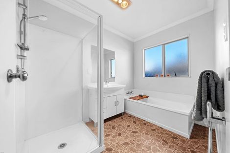 Photo of property in 24a Ingram Street, Papakura, 2110