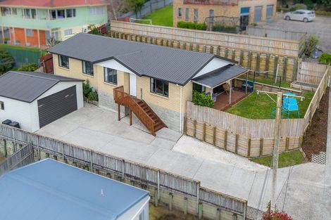 Photo of property in 43a Livingstone Avenue, Nawton, Hamilton, 3200