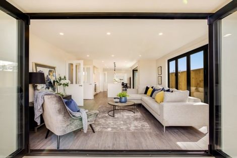 Photo of property in 14 Makete Crescent, Hobsonville, Auckland, 0618