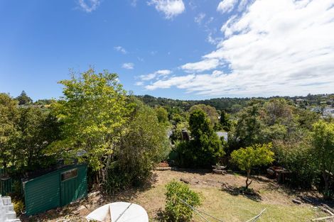 Photo of property in 77 Avonleigh Road, Green Bay, Auckland, 0604