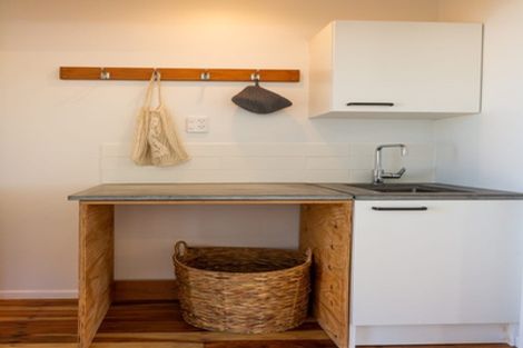 Photo of property in 215 Omata Road, Spotswood, New Plymouth, 4310