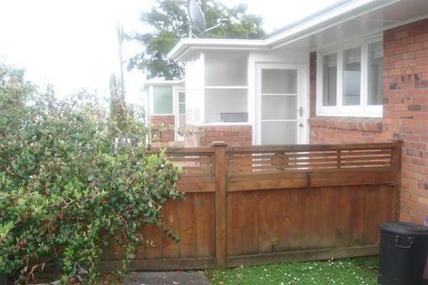 Photo of property in 2/11 Arcadia Crescent, Bayview, Auckland, 0629