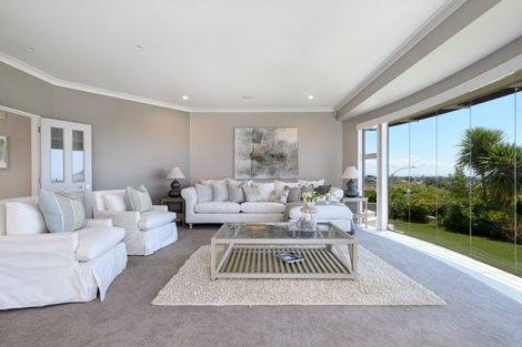 Photo of property in 3 Seaview Road, Otumoetai, Tauranga, 3110