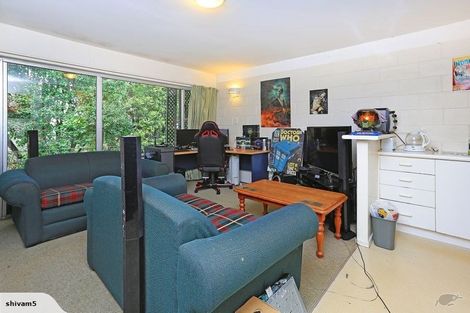 Photo of property in 3k Mountain Road, Mount Wellington, Auckland, 1060