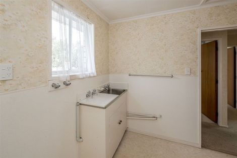 Photo of property in 34 Marlborough Street, Levin, 5510