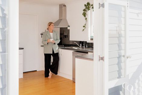 Photo of property in 9 Charles Street, Bellevue, Tauranga, 3110