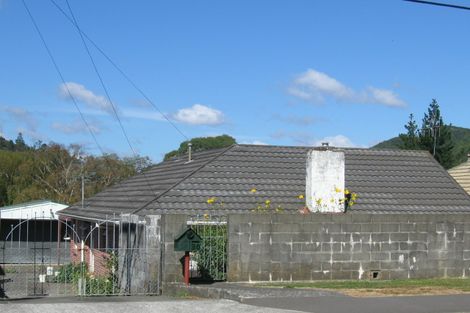 Photo of property in 30 Gillespies Road, Birchville, Upper Hutt, 5018