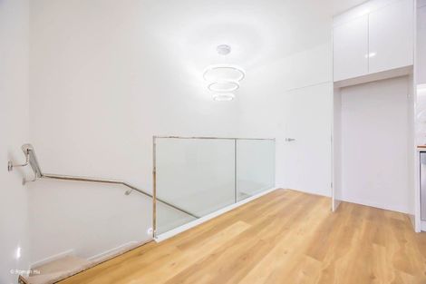 Photo of property in 1b Edwards Avenue, Henderson, Auckland, 0610