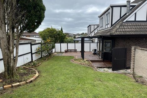 Photo of property in 1/24 Curacao Place, Half Moon Bay, Auckland, 2012