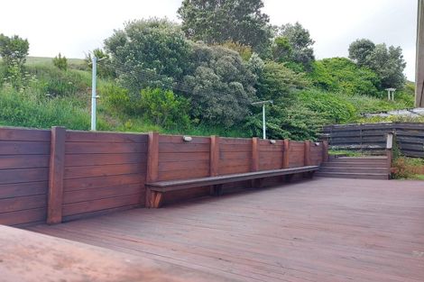 Photo of property in 11 Marne Grove, Waitangirua, Porirua, 5024