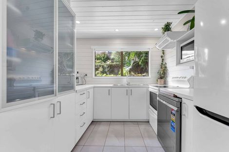 Photo of property in 1/7 Mccall Place, Opaheke, Papakura, 2113