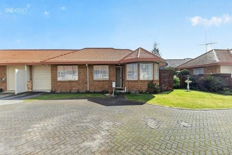 Photo of property in 1 Cumberland Court, Levin, 5510