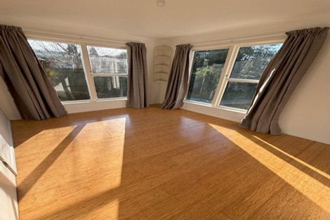 Photo of property in 10 Kowhai Street, Hamilton Lake, Hamilton, 3204