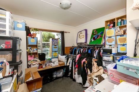Photo of property in 14 Karamu Street, Strandon, New Plymouth, 4312
