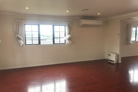 Photo of property in 6 Carrigans Close, Pinehill, Auckland, 0632