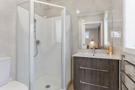 Photo of property in 52 Hobart Crescent, Wattle Downs, Auckland, 2103