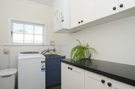 Photo of property in 62 Barraud Street, Dannevirke, 4930