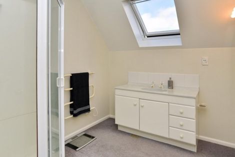 Photo of property in 21 Condell Avenue, Papanui, Christchurch, 8053