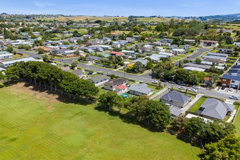 Photo of property in 125 Ranfurly Street, Dargaville, 0310