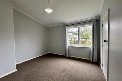 Photo of property in 78-80 Hereford Street, Cannons Creek, Porirua, 5024