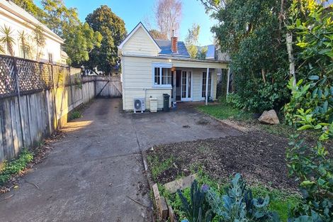 Photo of property in 5 Wrights Spur, Mount Eden, Auckland, 1024