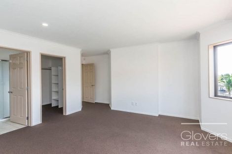 Photo of property in 17 Edgewood Way, Henderson, Auckland, 0612