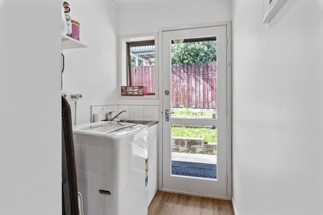 Photo of property in 859 Beach Road, Waiake, Auckland, 0630