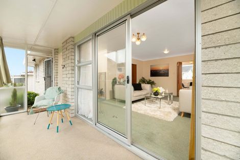 Photo of property in 2/42 Matua Road, Matua, Tauranga, 3110