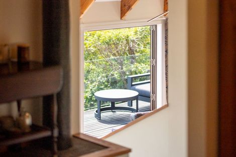 Photo of property in 245 Cannon Hill Crescent, Mount Pleasant, Christchurch, 8081