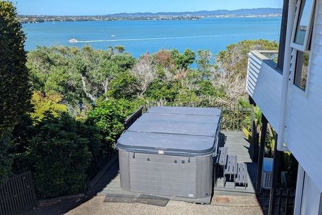 Photo of property in 18 Tizard Road, Birkenhead, Auckland, 0626