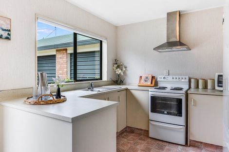 Photo of property in 64 Brymer Road, Grandview Heights, Hamilton, 3200