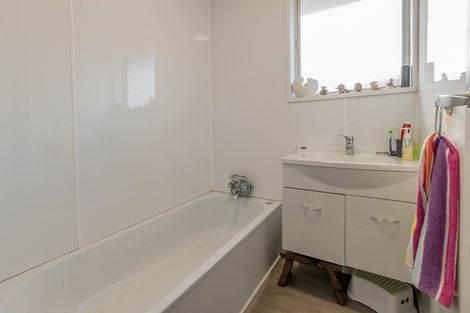 Photo of property in 85 Strathmore Avenue, Levin, 5510