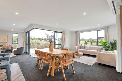 Photo of property in 71 Cyrus Street, Whalers Gate, New Plymouth, 4310