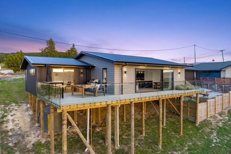 Photo of property in 6 Kingsgate Lane, Waihola, Milton, 9073