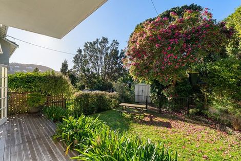 Photo of property in 8 Fitzroy Street, Wadestown, Wellington, 6012