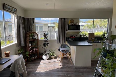 Photo of property in 59 Reynolds Road, Havelock North, 4130