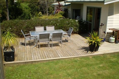 Photo of property in 13 Woodhams Street, Beach Haven, Auckland, 0626