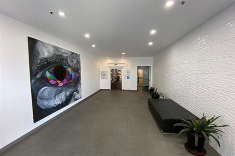 Photo of property in 4c69/118 Broadway, Newmarket, Auckland, 1023