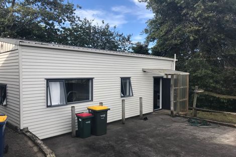 Photo of property in 127 Lancaster Road, Beach Haven, Auckland, 0626