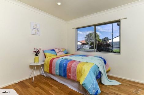 Photo of property in 12 Sophora Way, Albany, Auckland, 0632