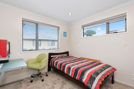 Photo of property in 55 Shrule Place, Huntington, Hamilton, 3210